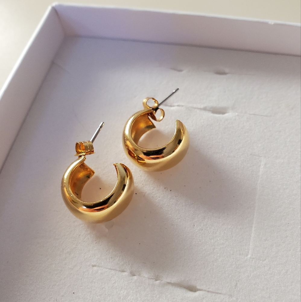 Amano Studio Gold Huggie Hoops